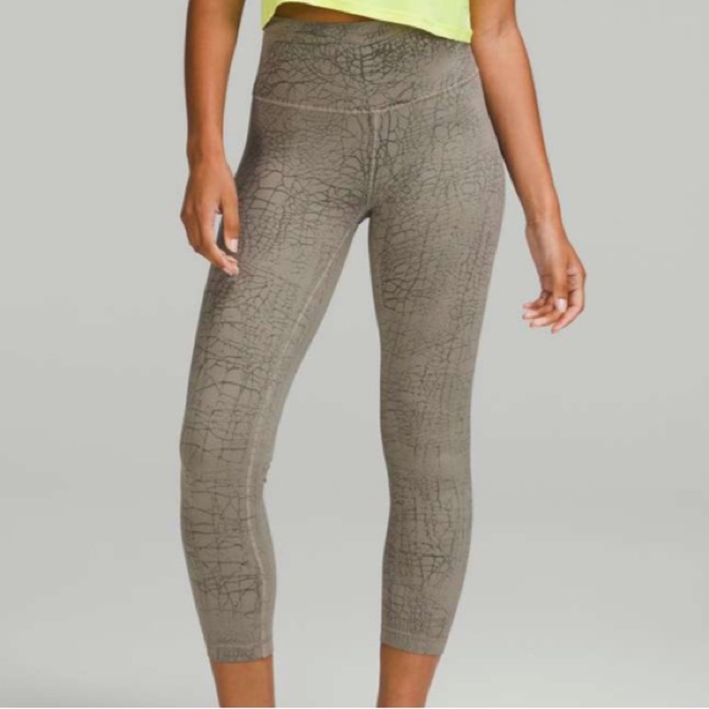 Lululemon Wunder Train High-Rise Tight - Thread Dye Rover Black - Size 14